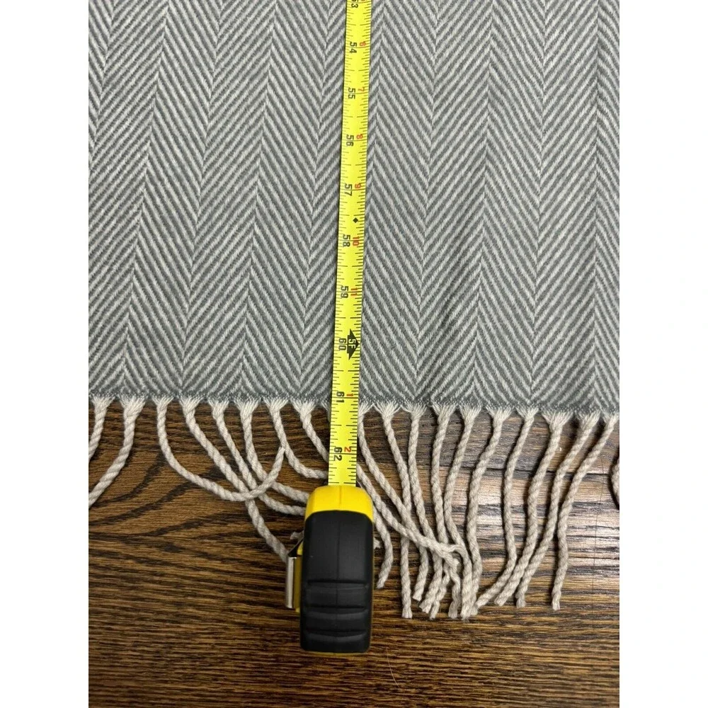 Kanata Blanket Co. Acrylic Blanket 61x50 Gray Knit Tassles With Logo - Clean!
